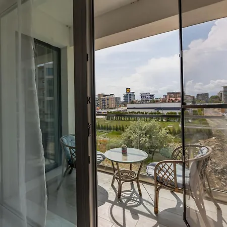 Onix N 10 Pool & Playgroung 52 Apartment Navodari